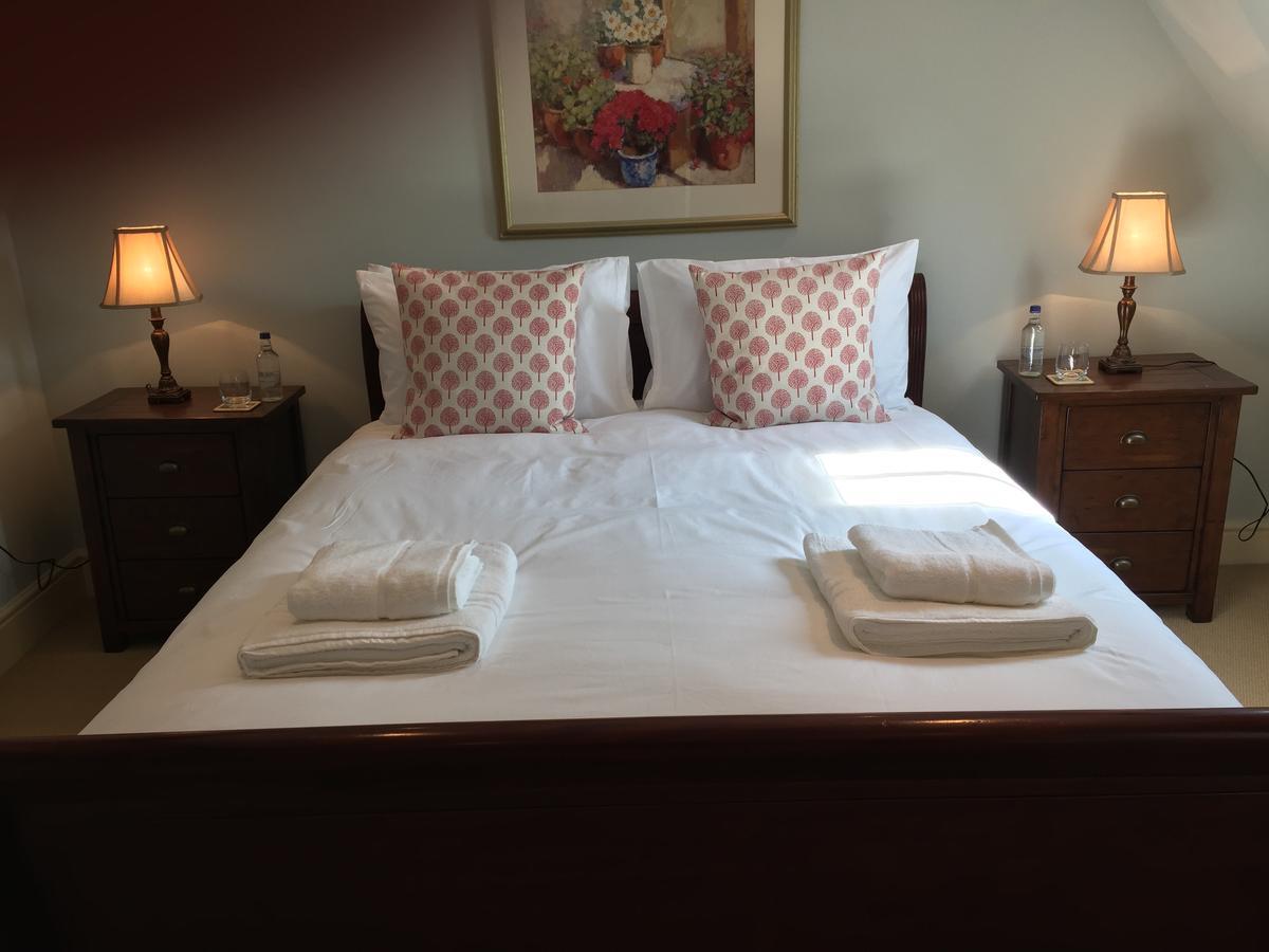 Castle Farm House B&B Corby Bagian luar foto