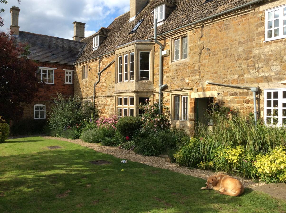 Castle Farm House B&B Corby Bagian luar foto